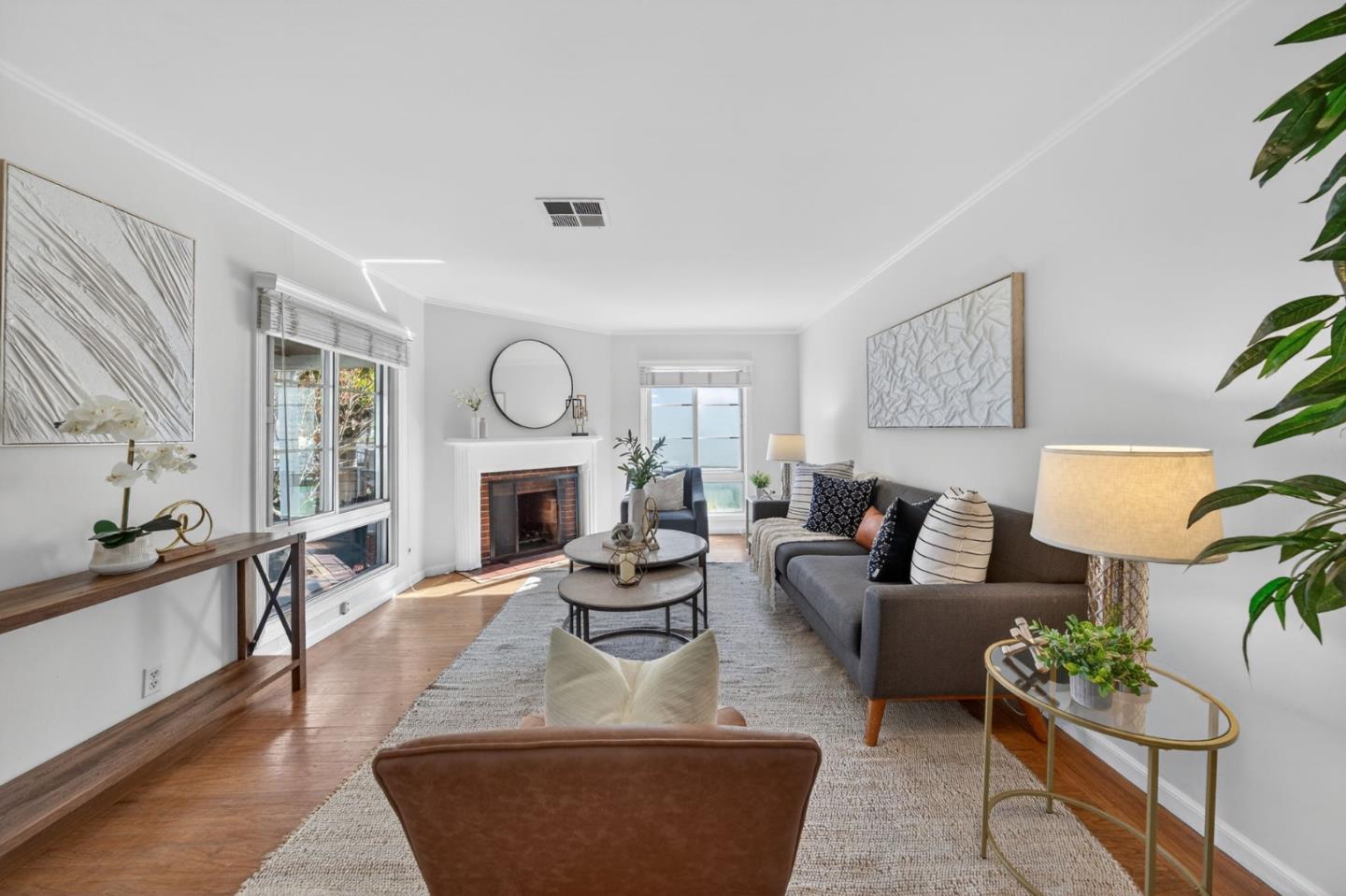 Detail Gallery Image 7 of 30 For 1237 Santa Paula Ave, San Jose,  CA 95110 - 3 Beds | 1 Baths