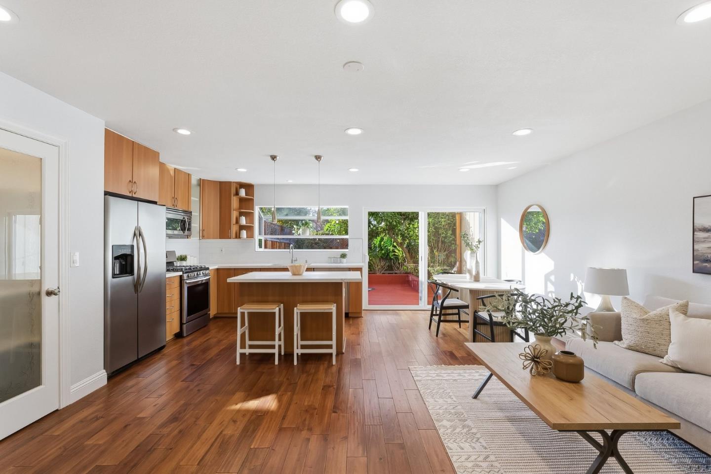 Photo #11: ML82032809 Listing: Photo #11