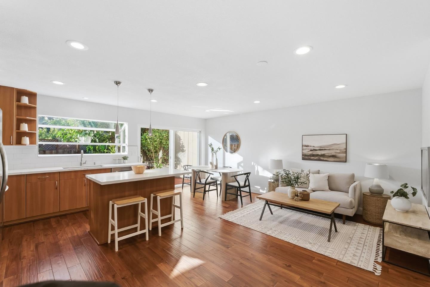 Photo #12: ML82032809 Listing: Photo #12