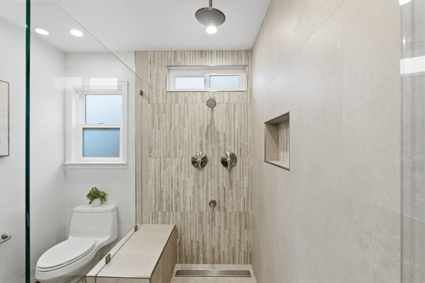 Photo #23: ML82032809 Listing: Photo #23