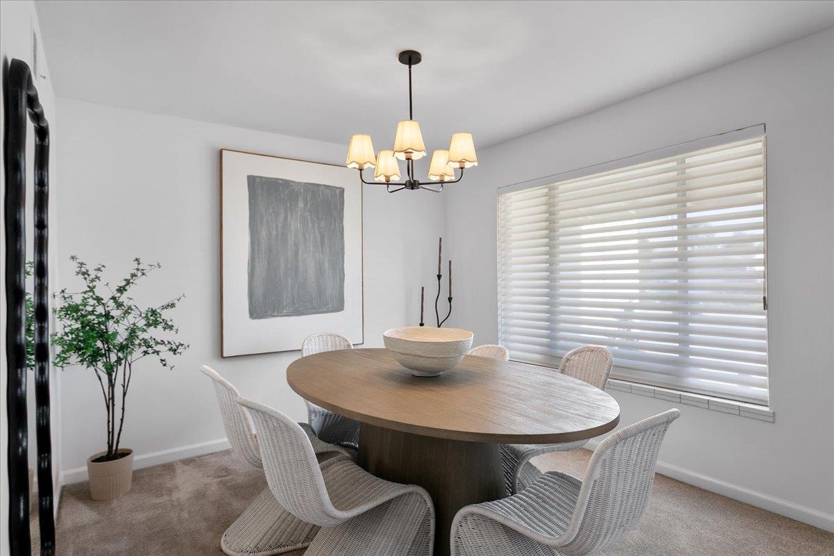 Detail Gallery Image 10 of 44 For 439 Novato Ave, Sunnyvale,  CA 94086 - 5 Beds | 3 Baths