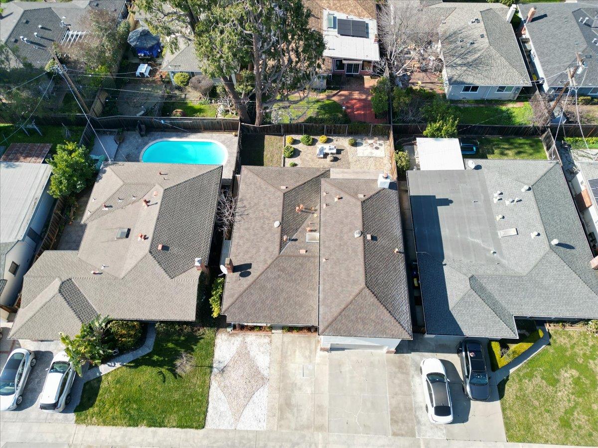 Detail Gallery Image 5 of 44 For 439 Novato Ave, Sunnyvale,  CA 94086 - 5 Beds | 3 Baths