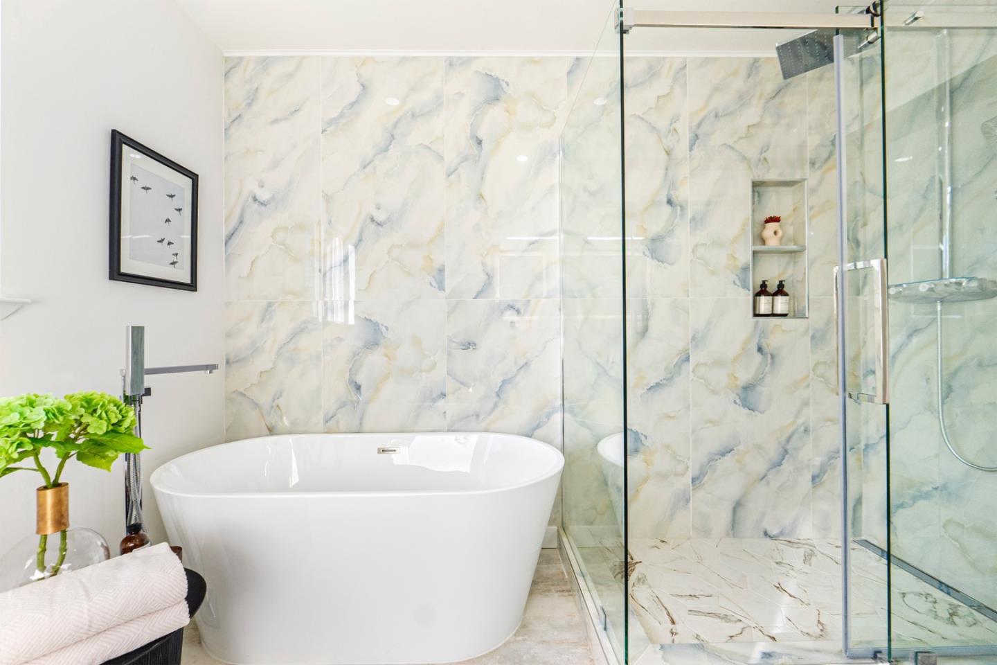 Detail Gallery Image 18 of 29 For 556 N Clover Ave, San Jose,  CA 95128 - 4 Beds | 2/1 Baths