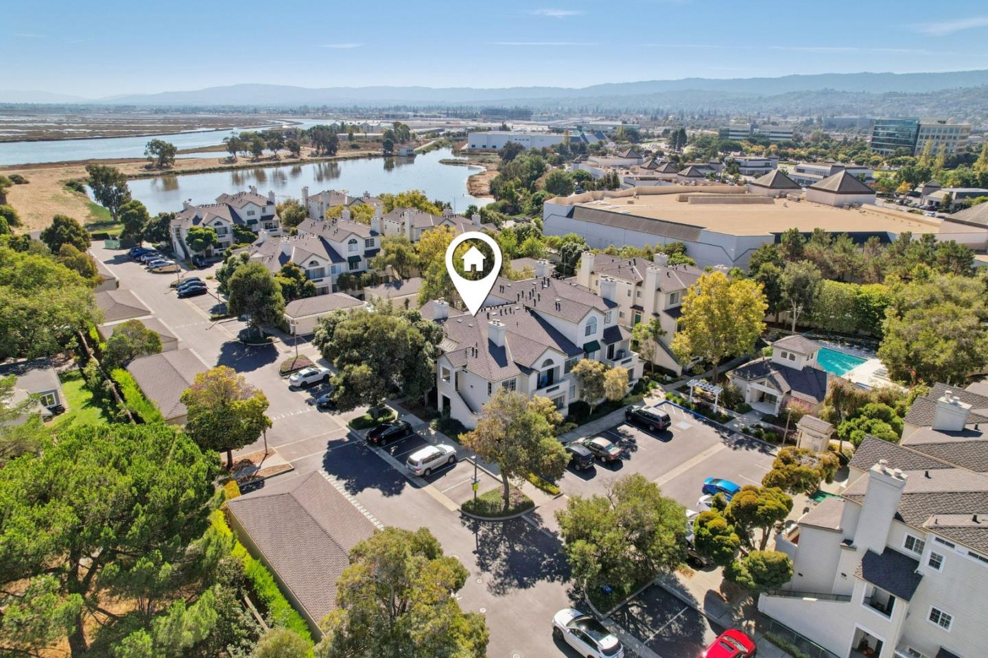 Detail Gallery Image 38 of 45 For 2508 Hastings Shore Ln, Redwood City,  CA 94065 - 2 Beds | 2 Baths