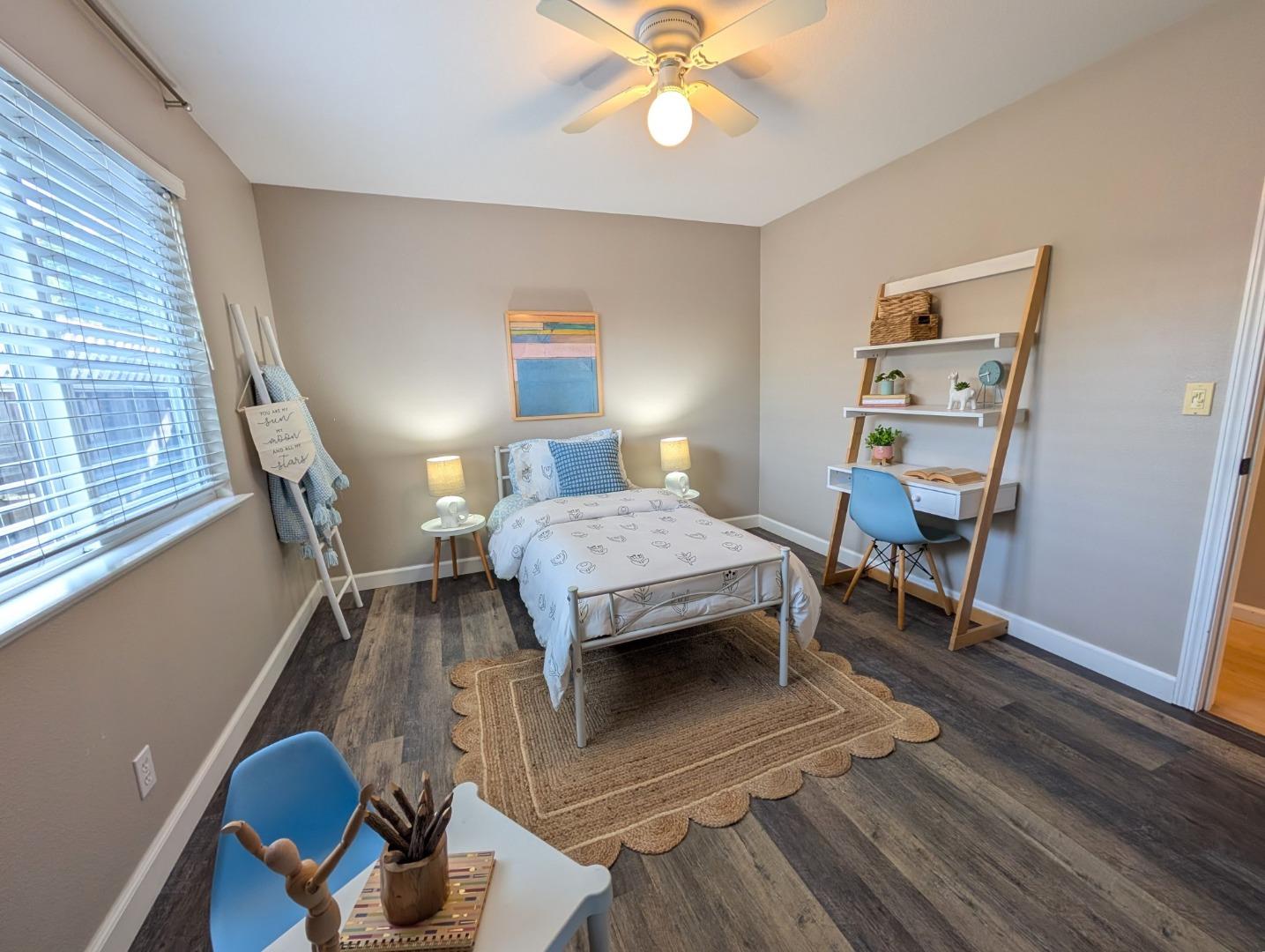 Detail Gallery Image 16 of 24 For 124 Western Ct, Santa Cruz,  CA 95060 - 3 Beds | 2 Baths