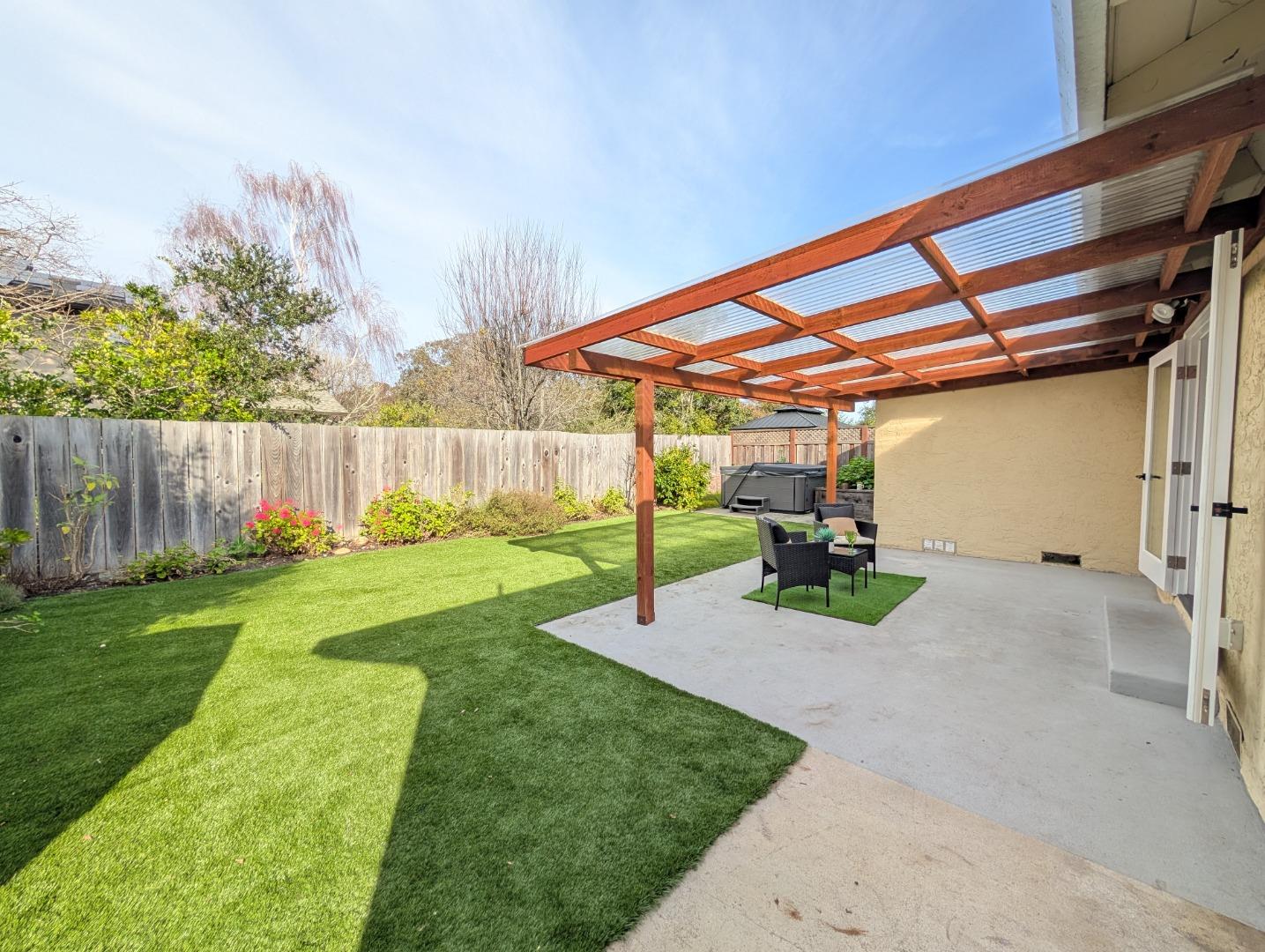 Detail Gallery Image 24 of 24 For 124 Western Ct, Santa Cruz,  CA 95060 - 3 Beds | 2 Baths