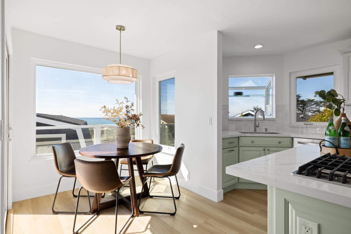 Detail Gallery Image 22 of 51 For 211 Washington Blvd, Half Moon Bay,  CA 94019 - 4 Beds | 3/1 Baths