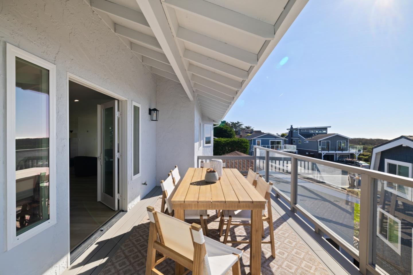 Detail Gallery Image 27 of 51 For 211 Washington Blvd, Half Moon Bay,  CA 94019 - 4 Beds | 3/1 Baths