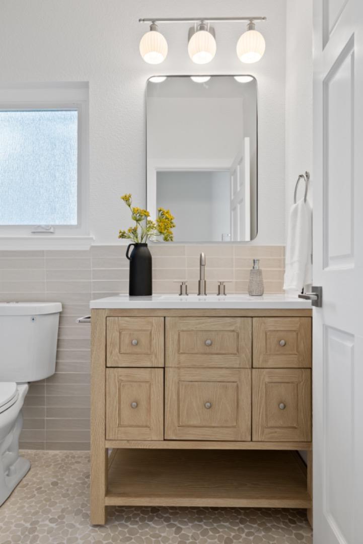 Detail Gallery Image 45 of 51 For 211 Washington Blvd, Half Moon Bay,  CA 94019 - 4 Beds | 3/1 Baths