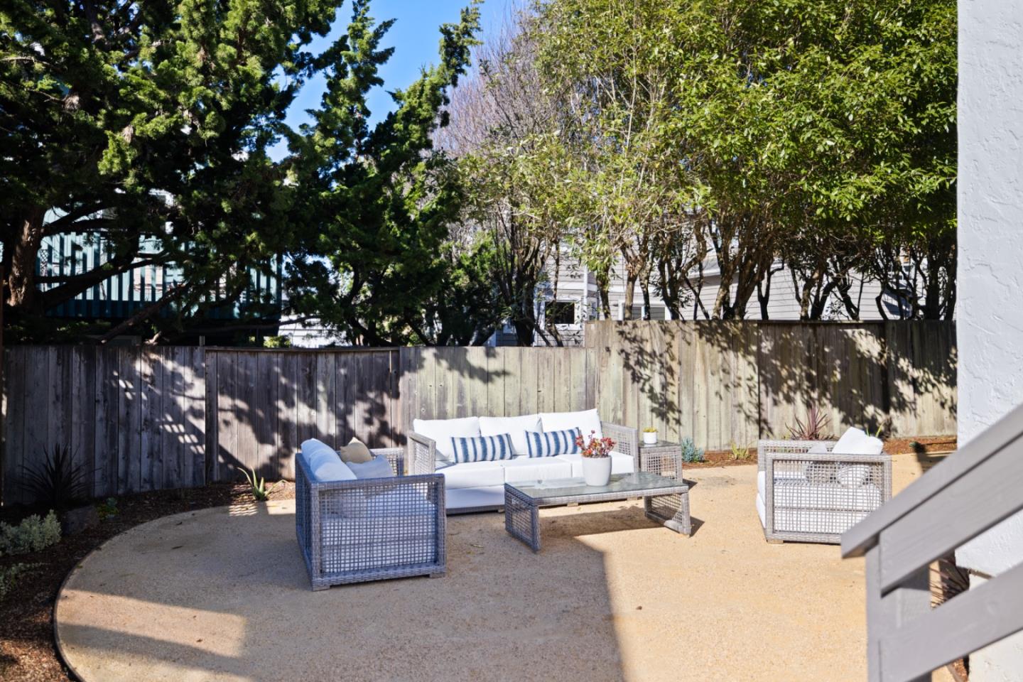 Detail Gallery Image 47 of 51 For 211 Washington Blvd, Half Moon Bay,  CA 94019 - 4 Beds | 3/1 Baths