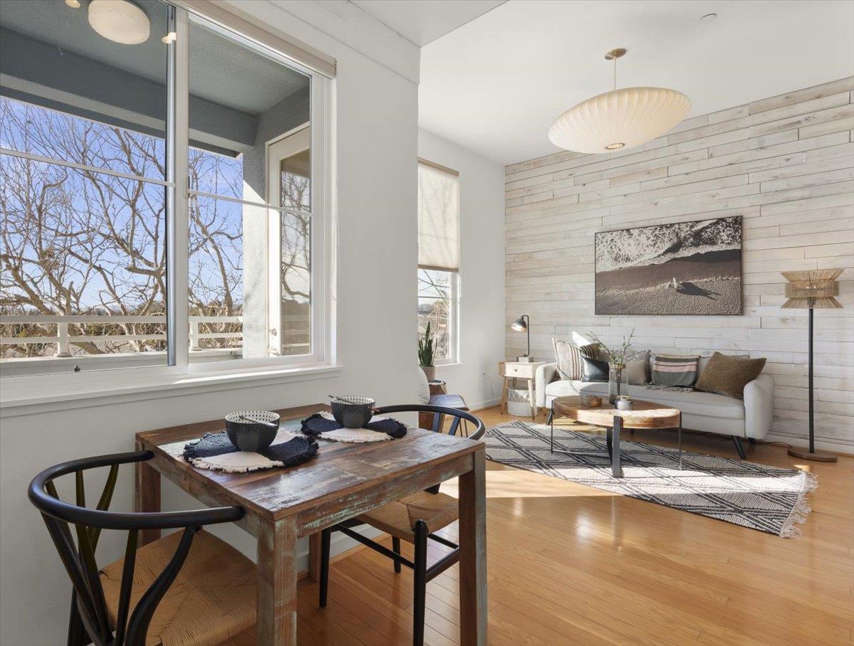 Detail Gallery Image 12 of 28 For 1066 41st Ave #A303,  Capitola,  CA 95010 - 1 Beds | 1 Baths