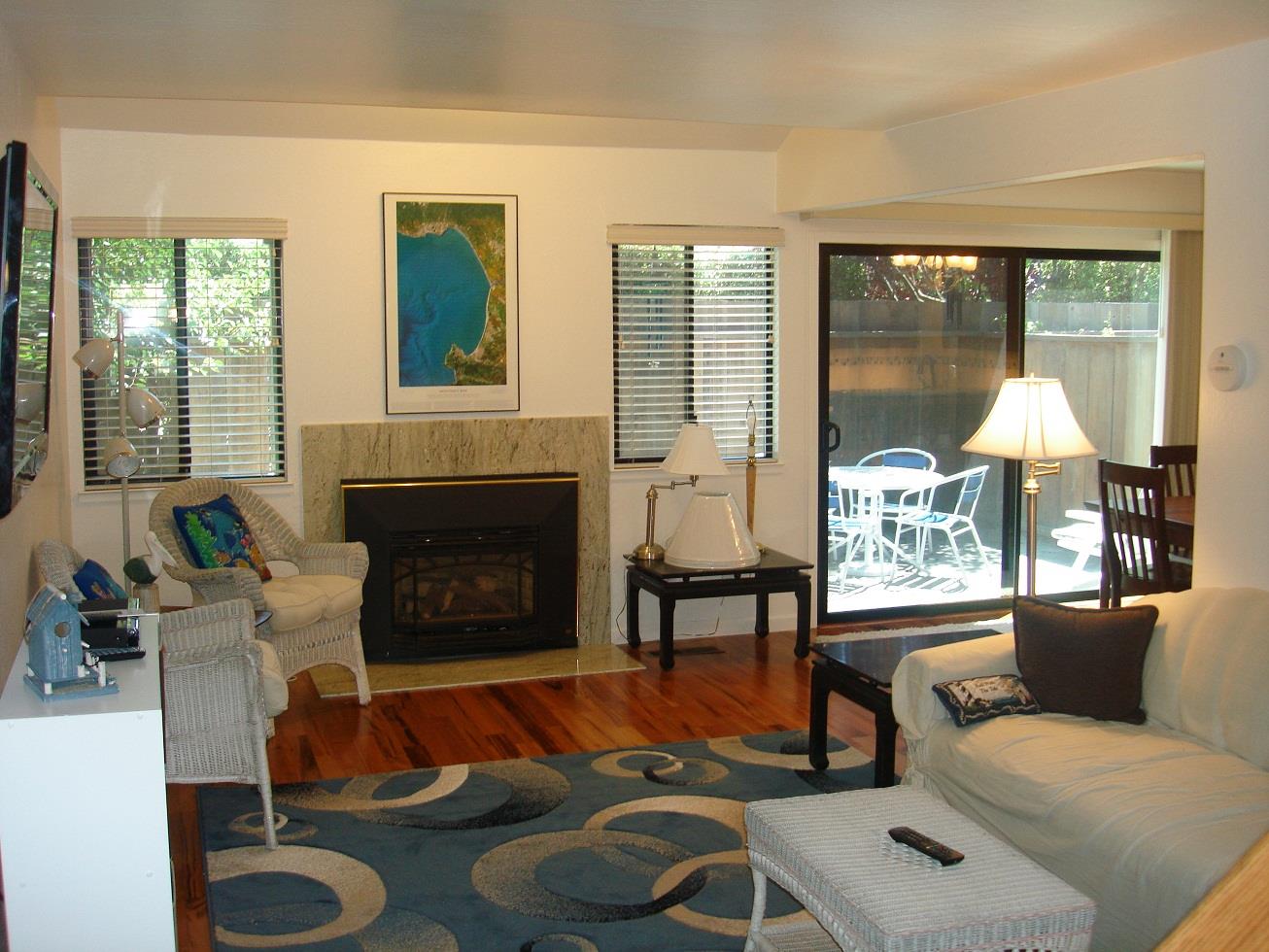 Detail Gallery Image 2 of 9 For 764 Heath Cv, Santa Cruz,  CA 95062 - 3 Beds | 2/1 Baths