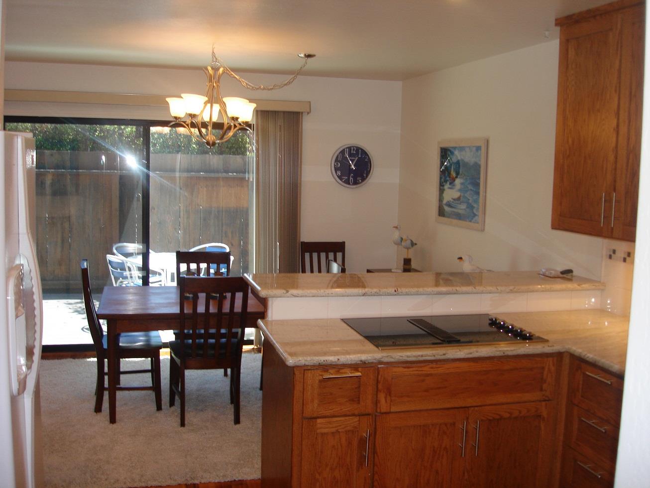 Detail Gallery Image 3 of 9 For 764 Heath Cv, Santa Cruz,  CA 95062 - 3 Beds | 2/1 Baths