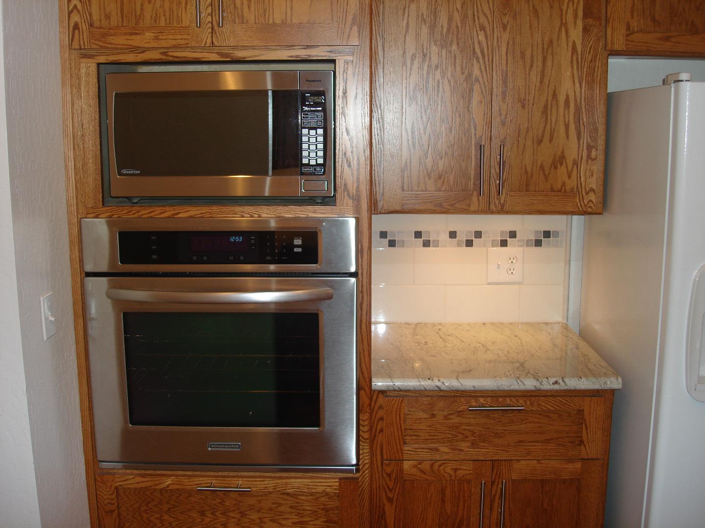 Detail Gallery Image 6 of 9 For 764 Heath Cv, Santa Cruz,  CA 95062 - 3 Beds | 2/1 Baths