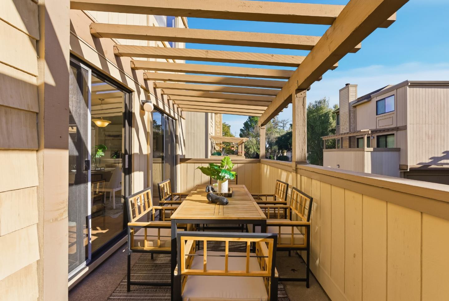 Detail Gallery Image 13 of 27 For 16154 Loretta Ln, Los Gatos,  CA 95032 - 2 Beds | 2/1 Baths