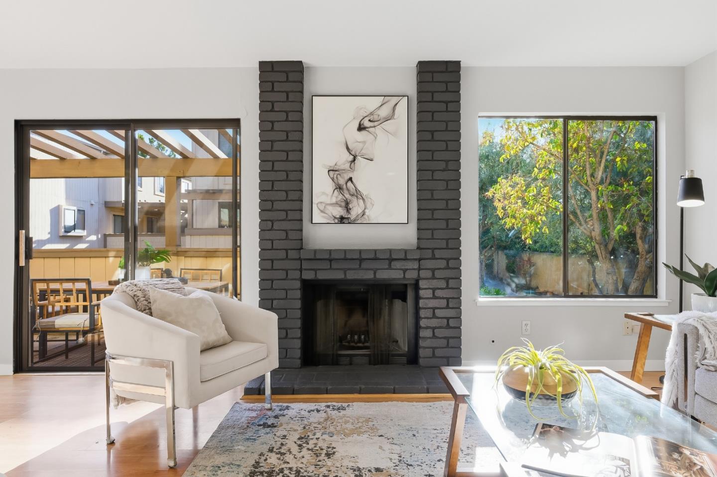 Detail Gallery Image 2 of 27 For 16154 Loretta Ln, Los Gatos,  CA 95032 - 2 Beds | 2/1 Baths