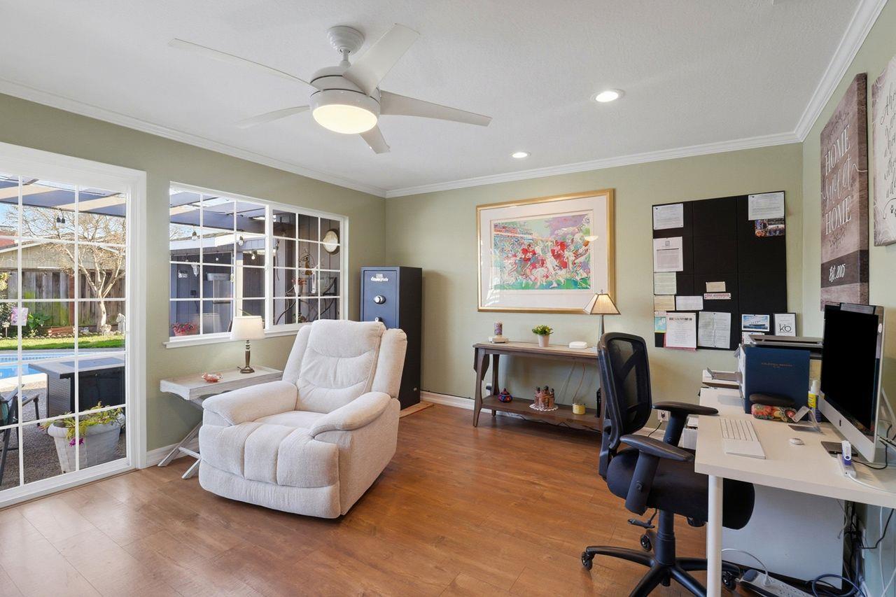 Detail Gallery Image 19 of 27 For 1959 Playa St, San Mateo,  CA 94403 - 3 Beds | 2 Baths