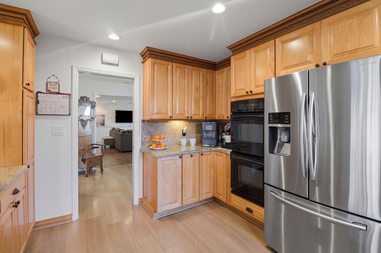 Detail Gallery Image 8 of 27 For 1959 Playa St, San Mateo,  CA 94403 - 3 Beds | 2 Baths