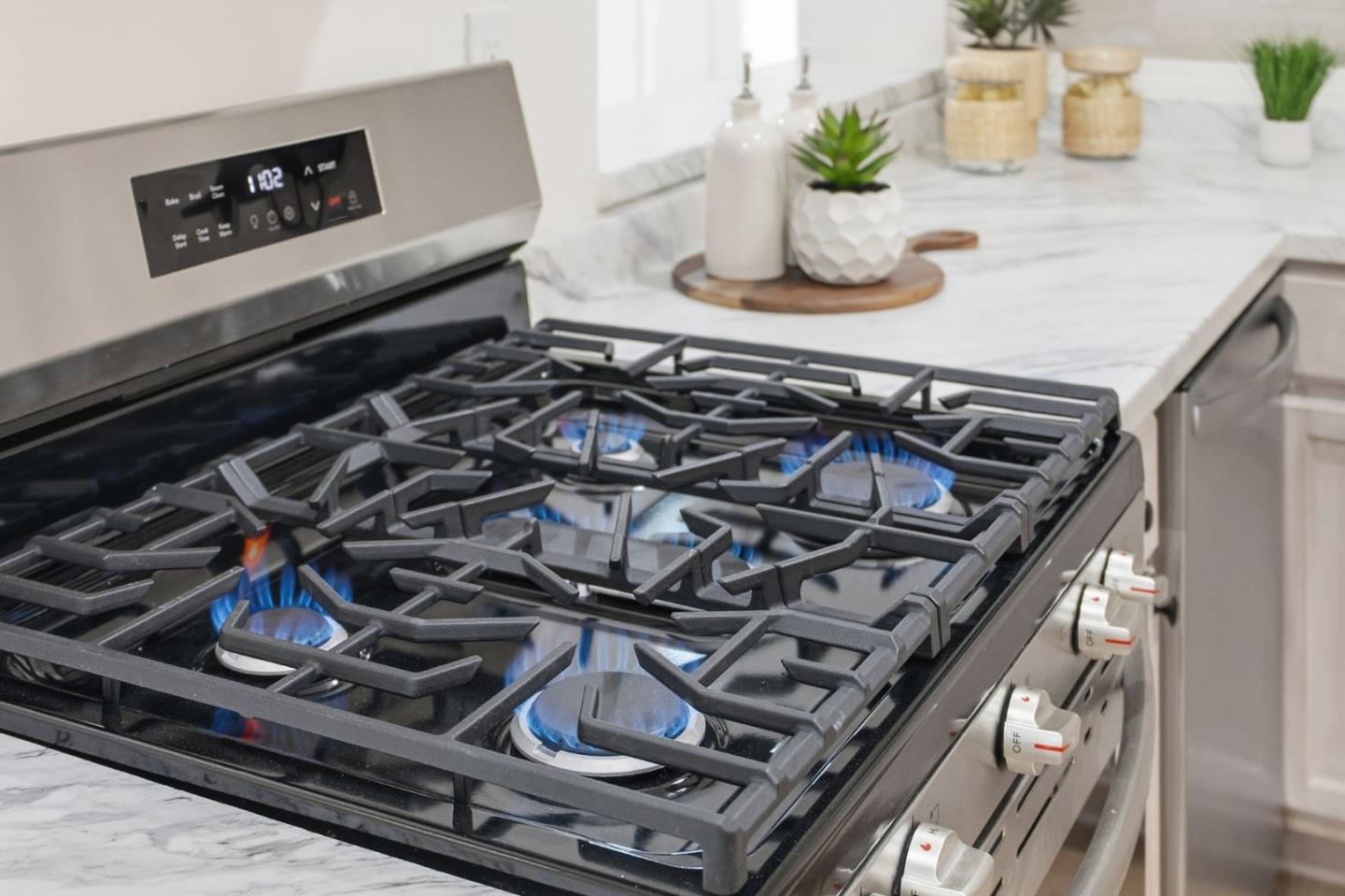 Detail Gallery Image 38 of 77 For 227 Wicklow Dr, South San Francisco,  CA 94080 - 3 Beds | 2 Baths