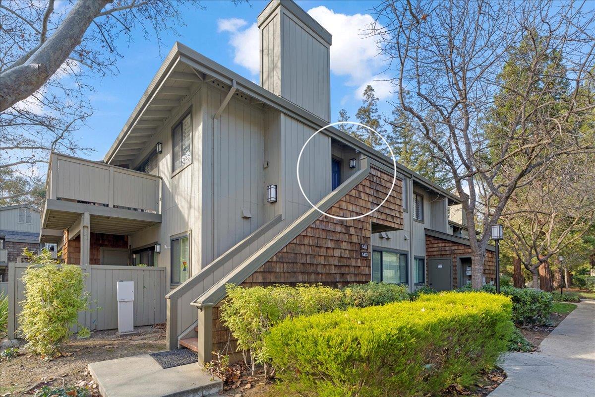 Detail Gallery Image 3 of 27 For 1411 La Terrace Cir, San Jose,  CA 95123 - 2 Beds | 1 Baths