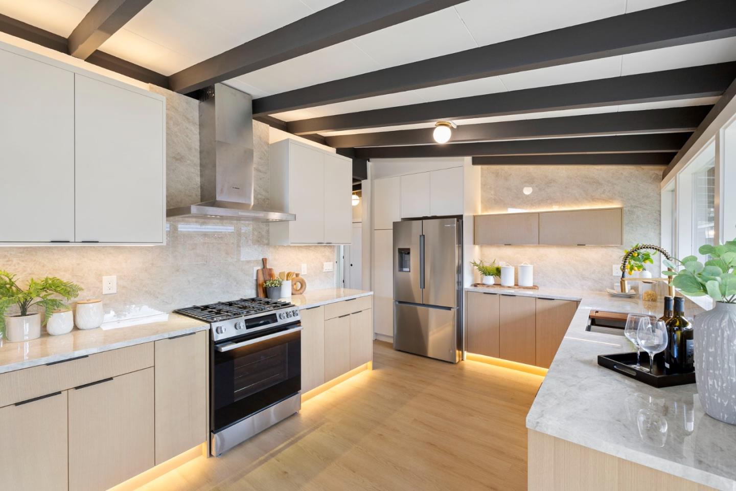 Detail Gallery Image 19 of 50 For 334 Kellogg Way, Santa Clara,  CA 95051 - 3 Beds | 2 Baths