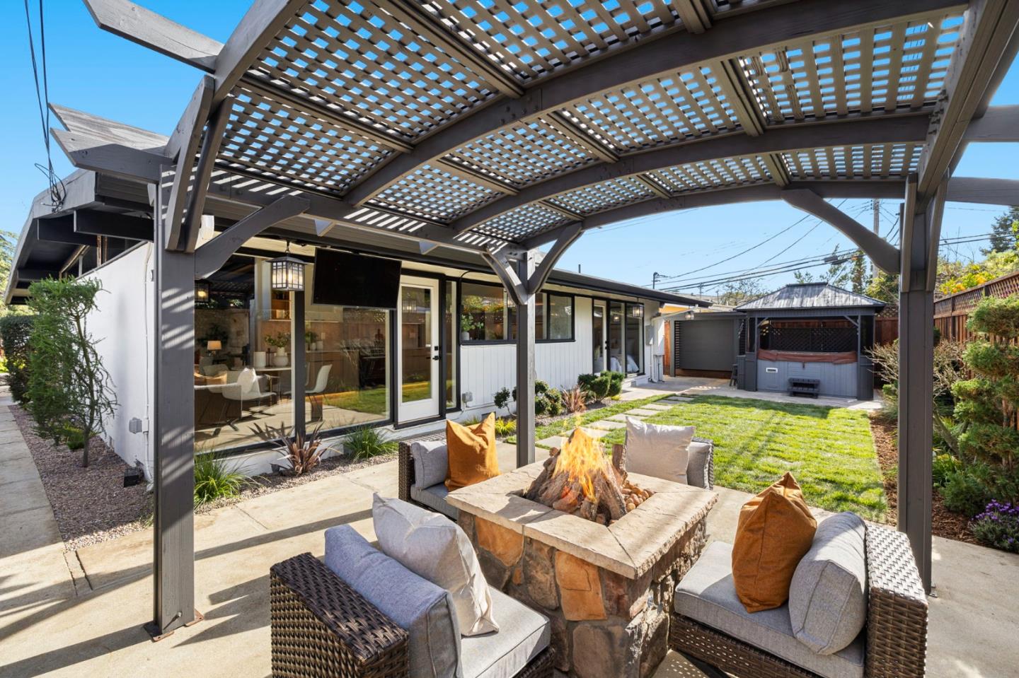 Detail Gallery Image 38 of 50 For 334 Kellogg Way, Santa Clara,  CA 95051 - 3 Beds | 2 Baths