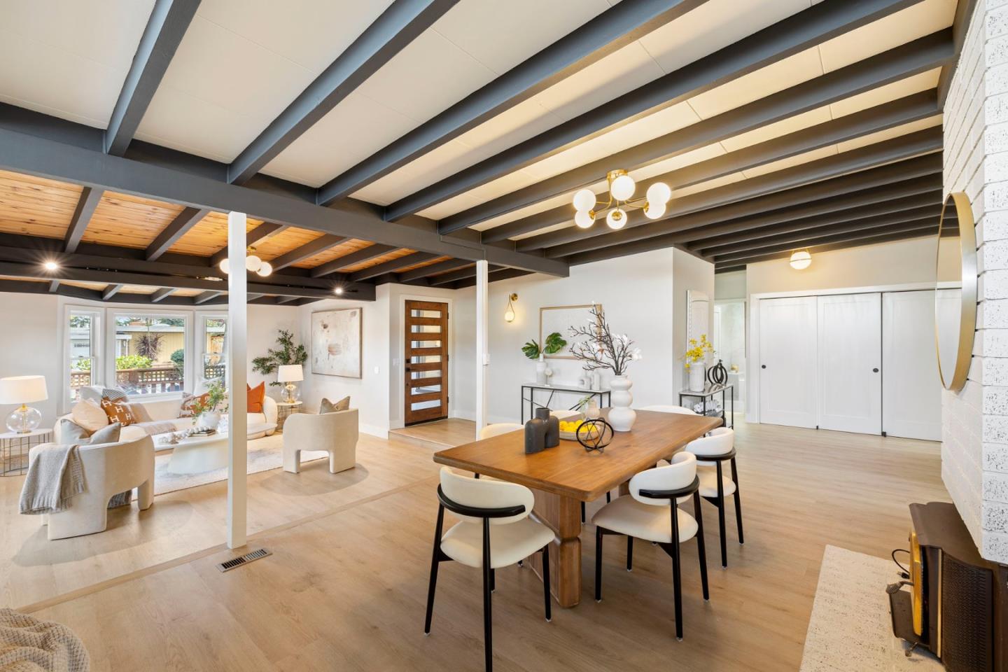 Detail Gallery Image 4 of 50 For 334 Kellogg Way, Santa Clara,  CA 95051 - 3 Beds | 2 Baths