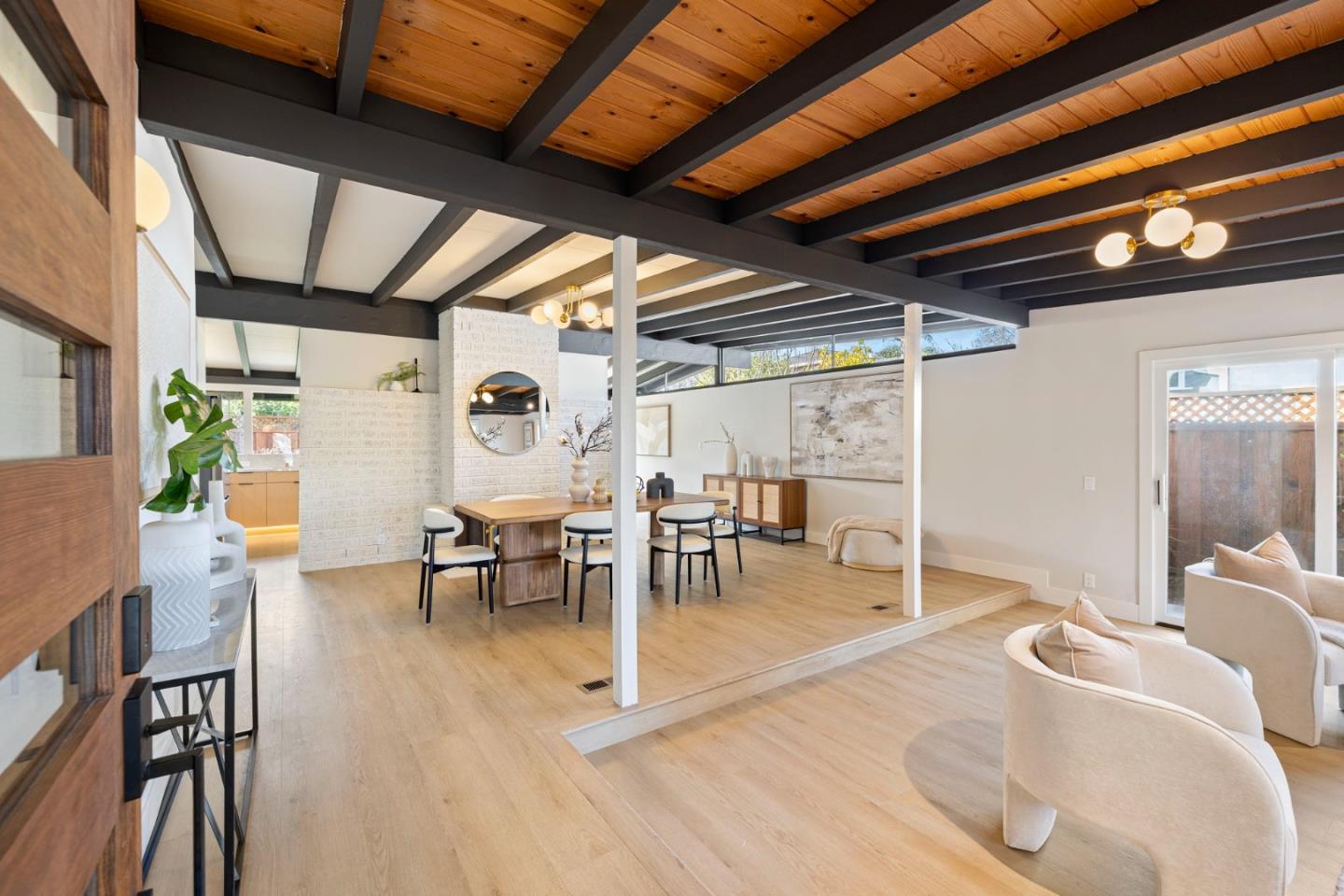 Detail Gallery Image 7 of 50 For 334 Kellogg Way, Santa Clara,  CA 95051 - 3 Beds | 2 Baths