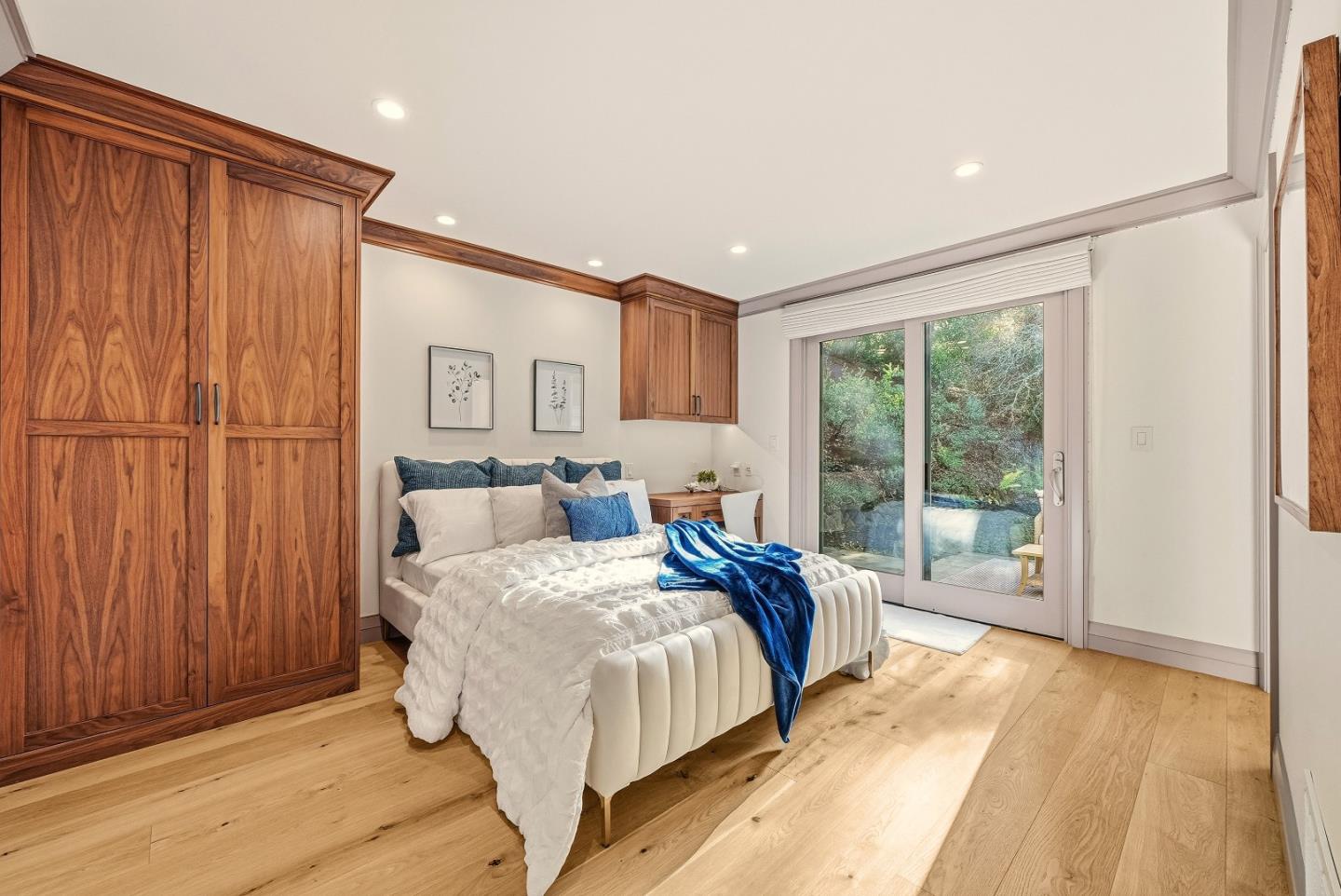 Detail Gallery Image 37 of 61 For 11913 Murietta Ln, Los Altos Hills,  CA 94022 - 4 Beds | 3/1 Baths