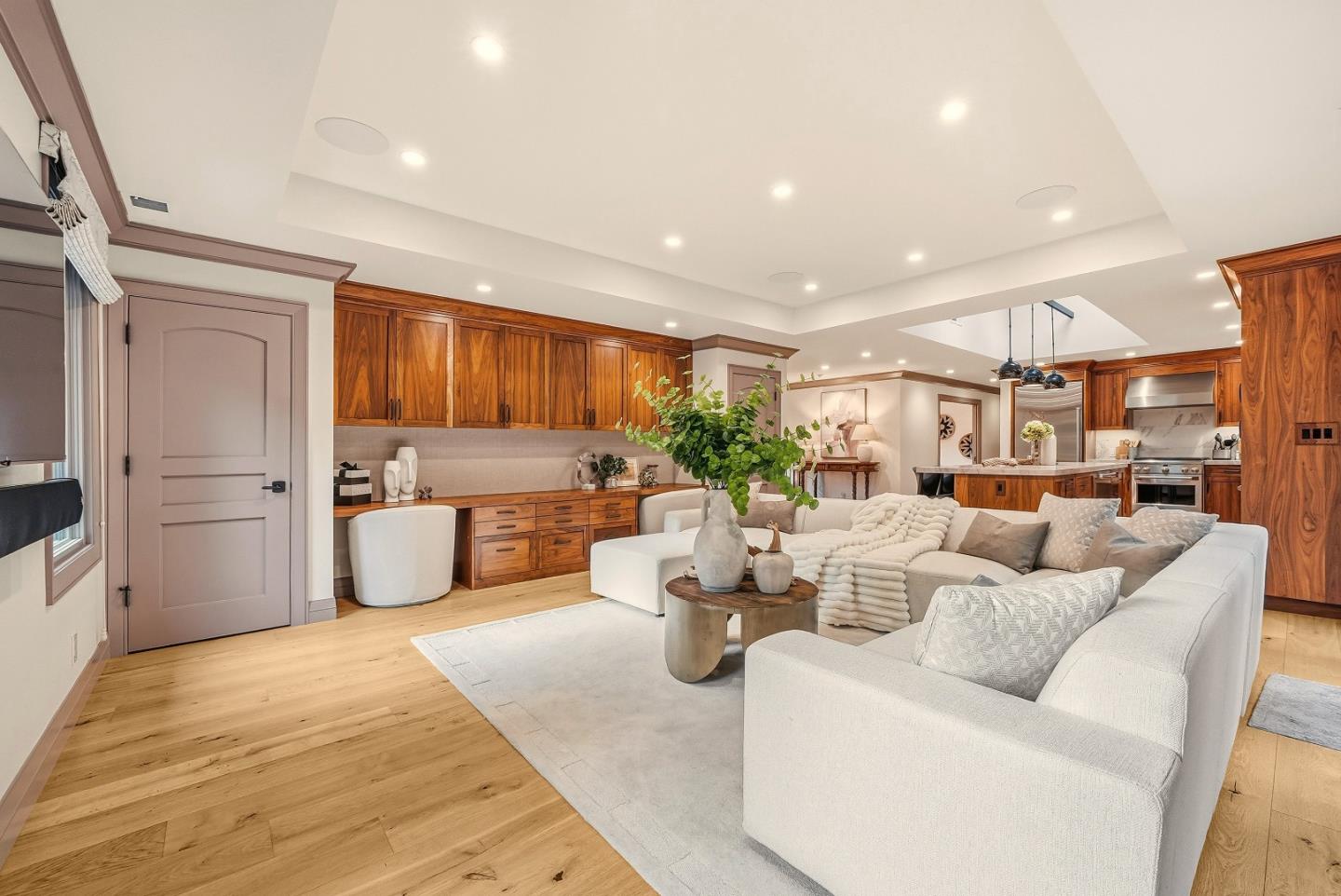 Detail Gallery Image 8 of 61 For 11913 Murietta Ln, Los Altos Hills,  CA 94022 - 4 Beds | 3/1 Baths