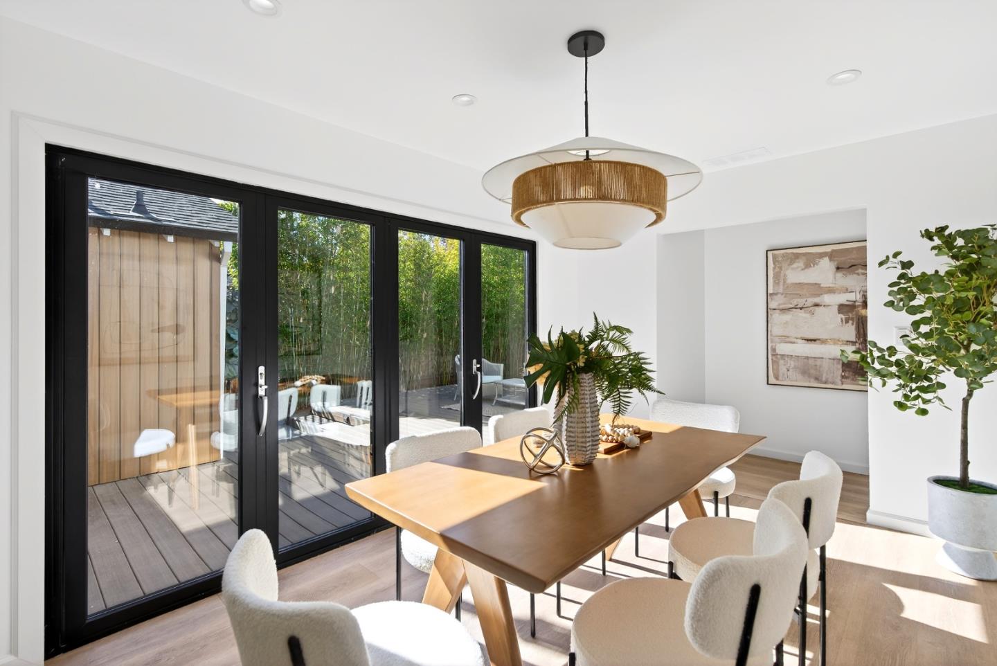 Detail Gallery Image 16 of 38 For 341 Orchard Ave, Sunnyvale,  CA 94085 - 3 Beds | 2 Baths