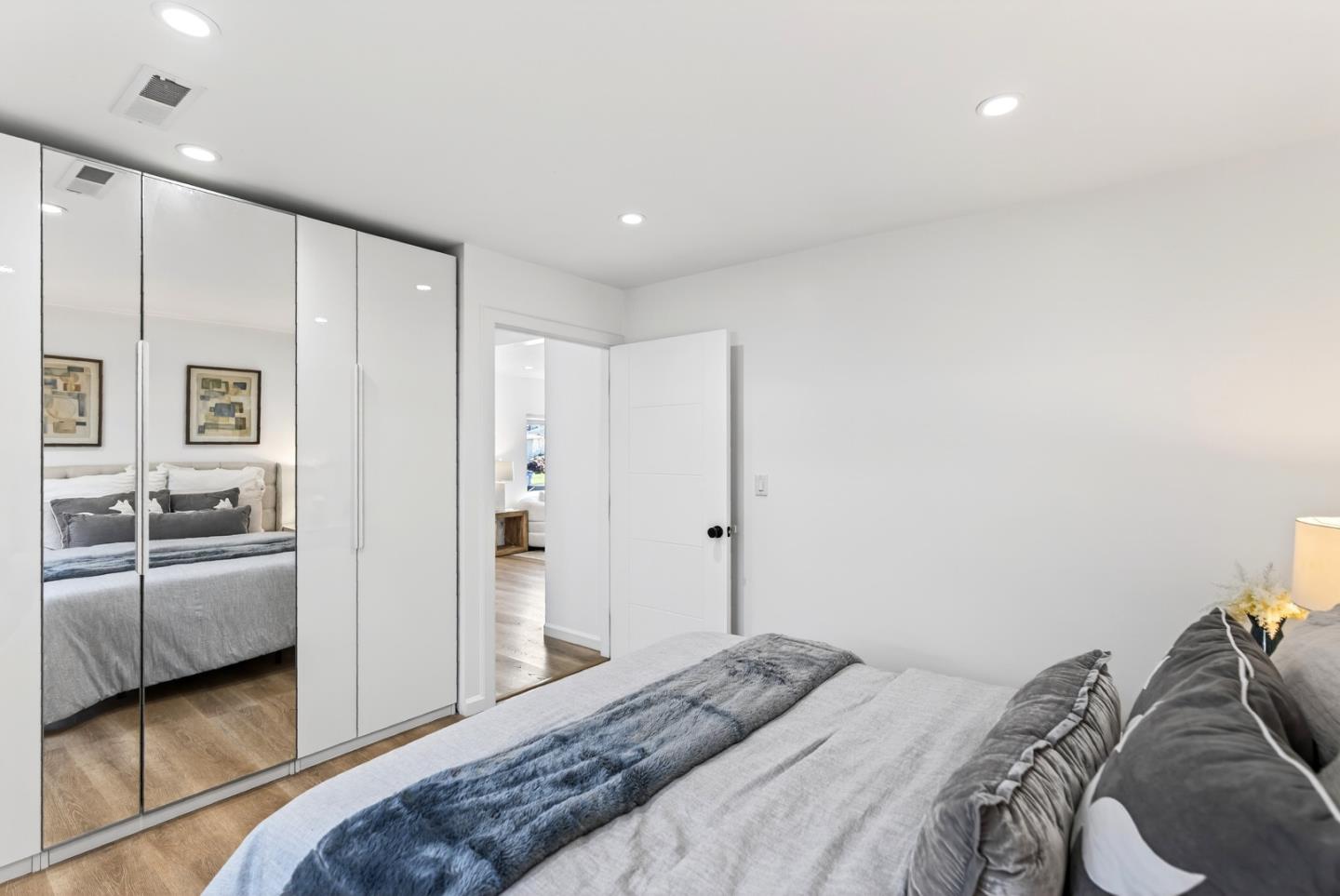 Detail Gallery Image 29 of 38 For 341 Orchard Ave, Sunnyvale,  CA 94085 - 3 Beds | 2 Baths