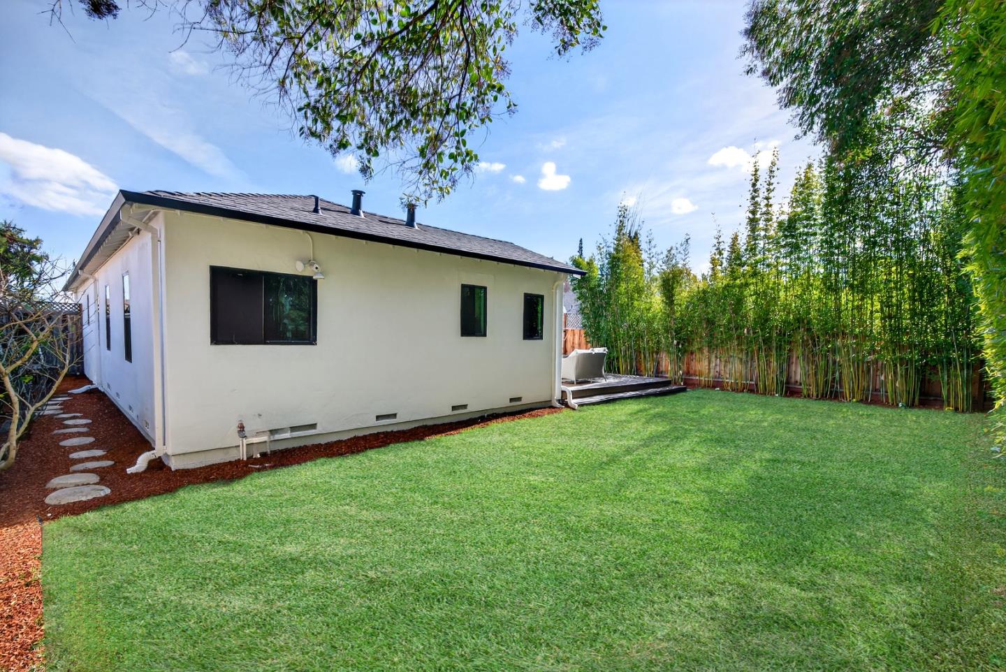 Detail Gallery Image 32 of 38 For 341 Orchard Ave, Sunnyvale,  CA 94085 - 3 Beds | 2 Baths