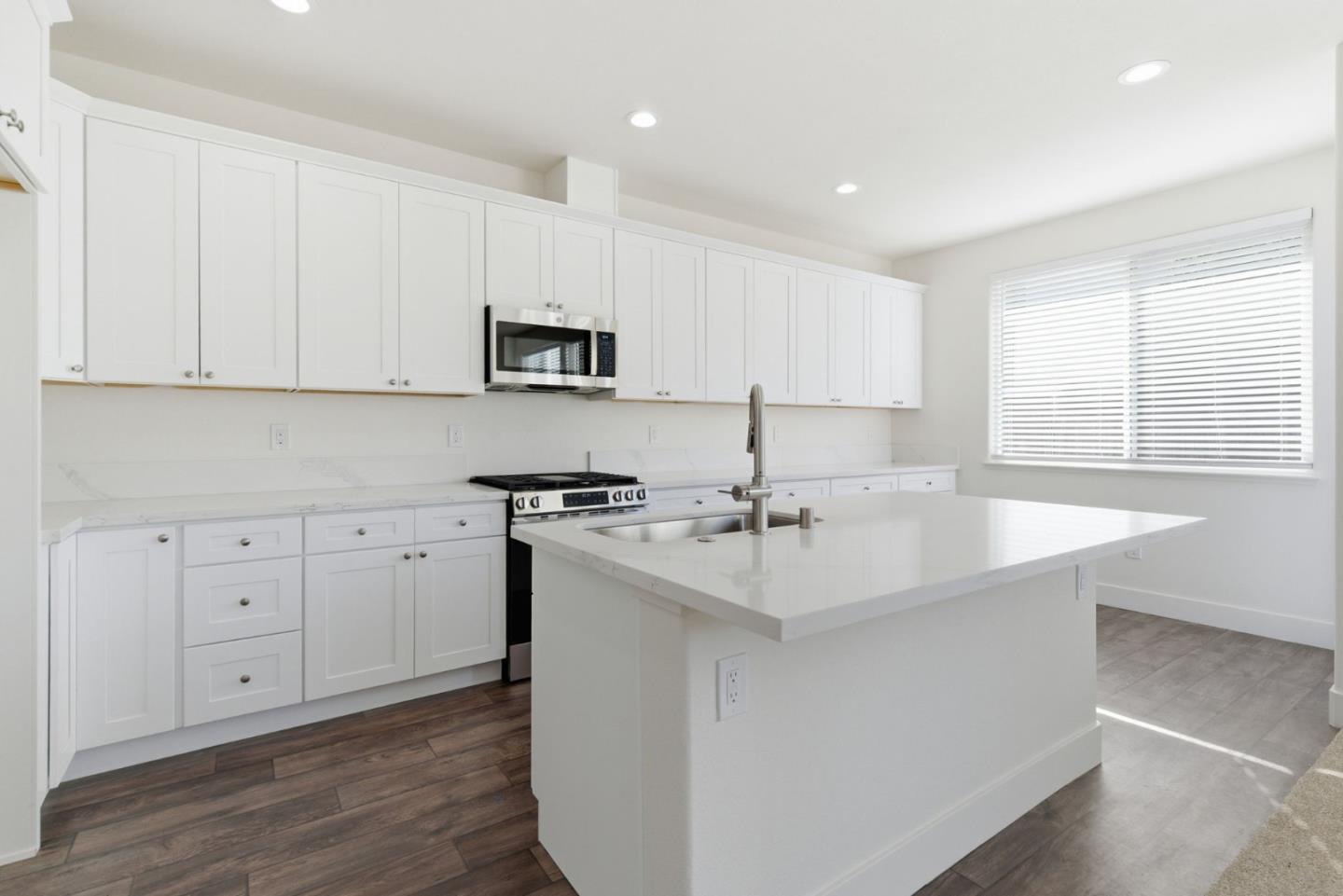 Detail Gallery Image 14 of 37 For 3126 Rutherford Dr, Stockton,  CA 95212 - 4 Beds | 2 Baths