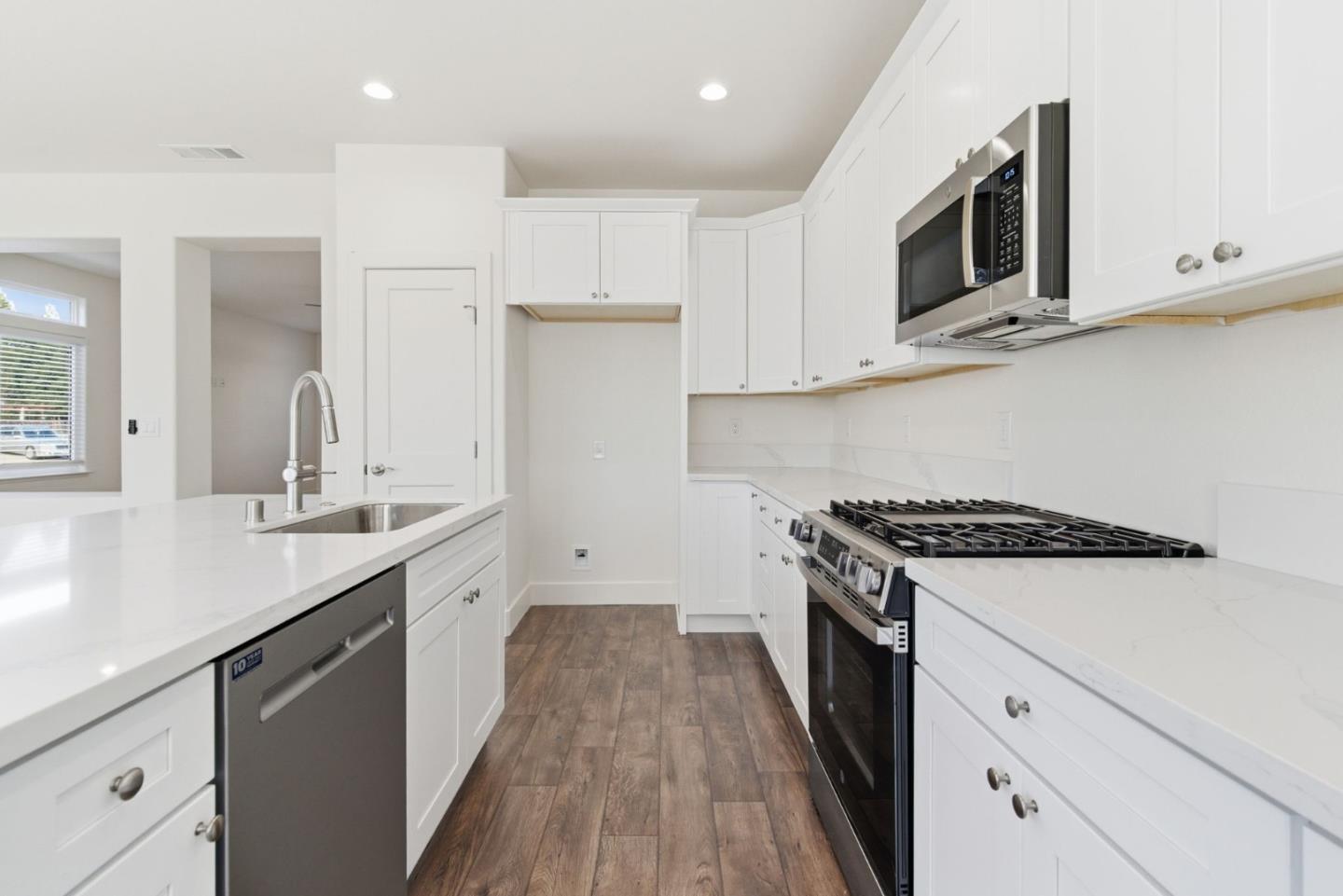 Detail Gallery Image 18 of 37 For 3126 Rutherford Dr, Stockton,  CA 95212 - 4 Beds | 2 Baths