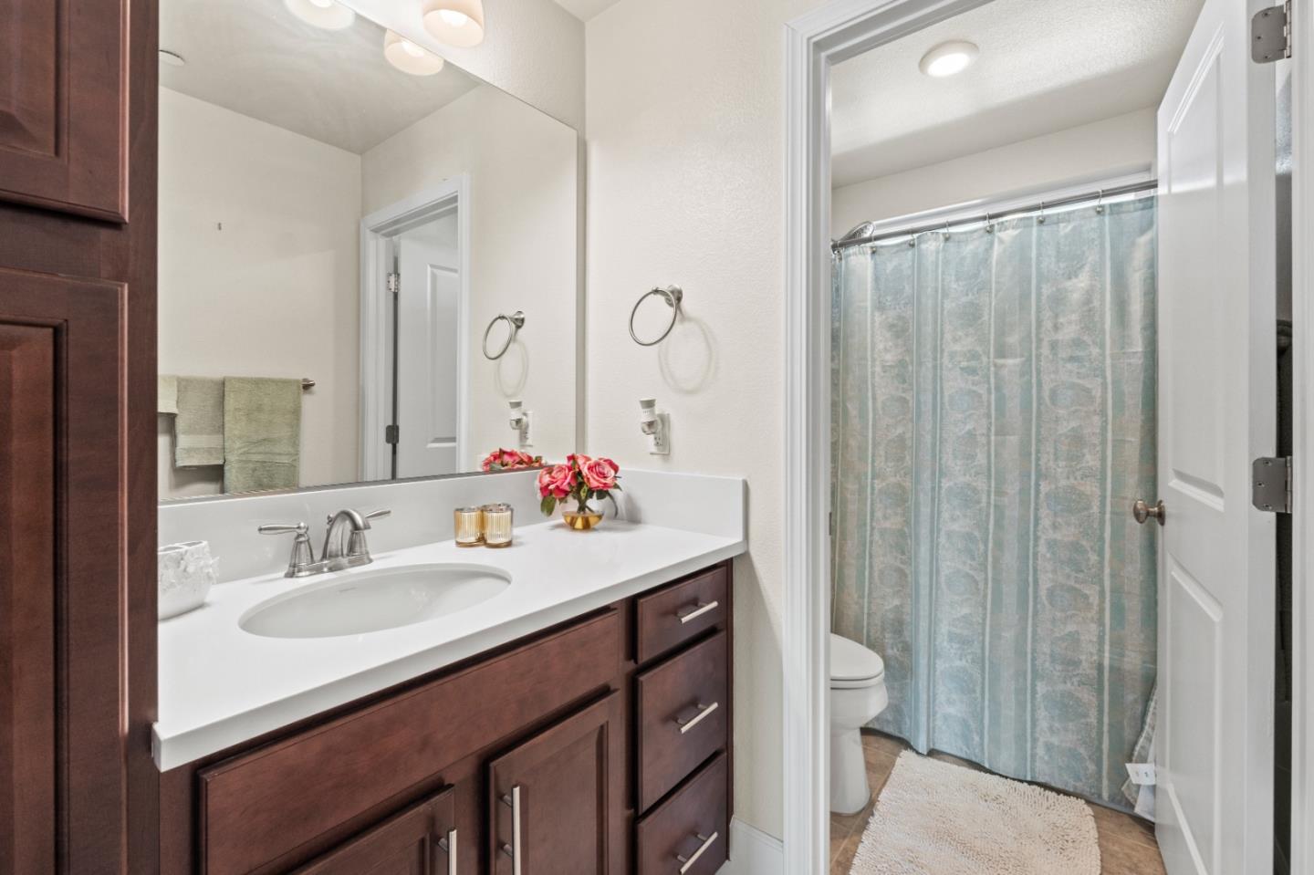 Detail Gallery Image 22 of 40 For 1215 Campania Way, Salinas,  CA 93905 - 4 Beds | 3 Baths