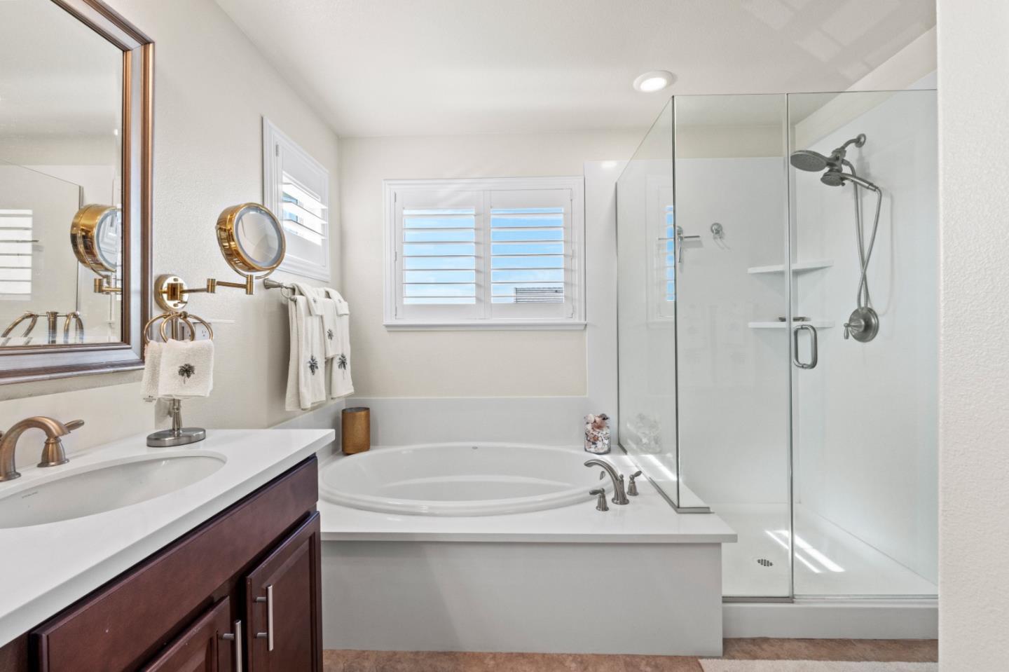 Detail Gallery Image 28 of 40 For 1215 Campania Way, Salinas,  CA 93905 - 4 Beds | 3 Baths