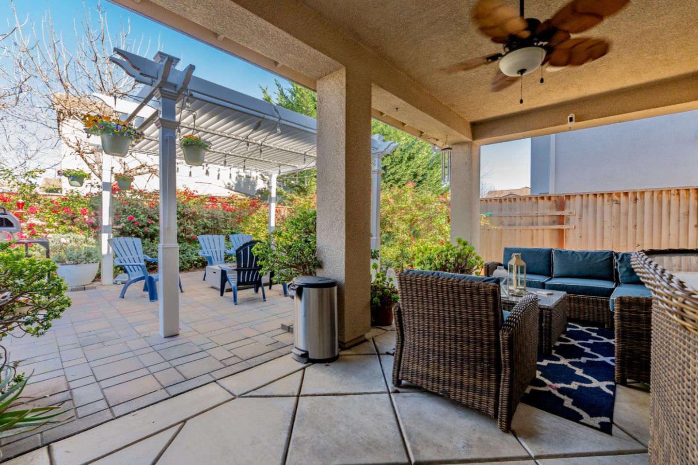 Detail Gallery Image 32 of 40 For 1215 Campania Way, Salinas,  CA 93905 - 4 Beds | 3 Baths