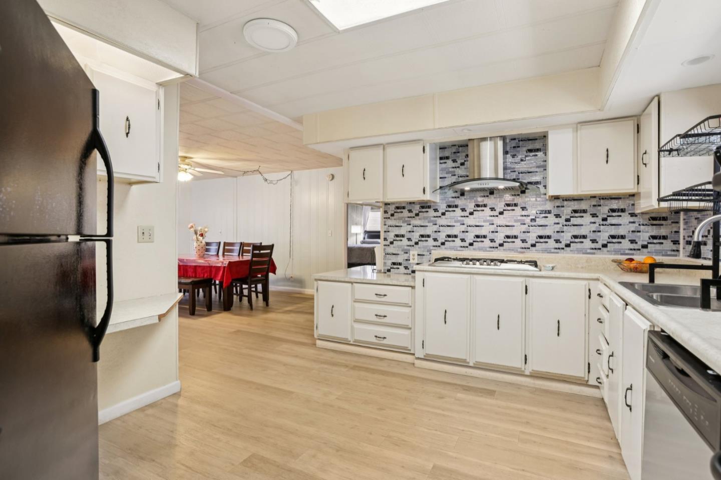 Detail Gallery Image 10 of 36 For 818 Villa Teresa Way #818,  San Jose,  CA 95123 - 3 Beds | 2 Baths