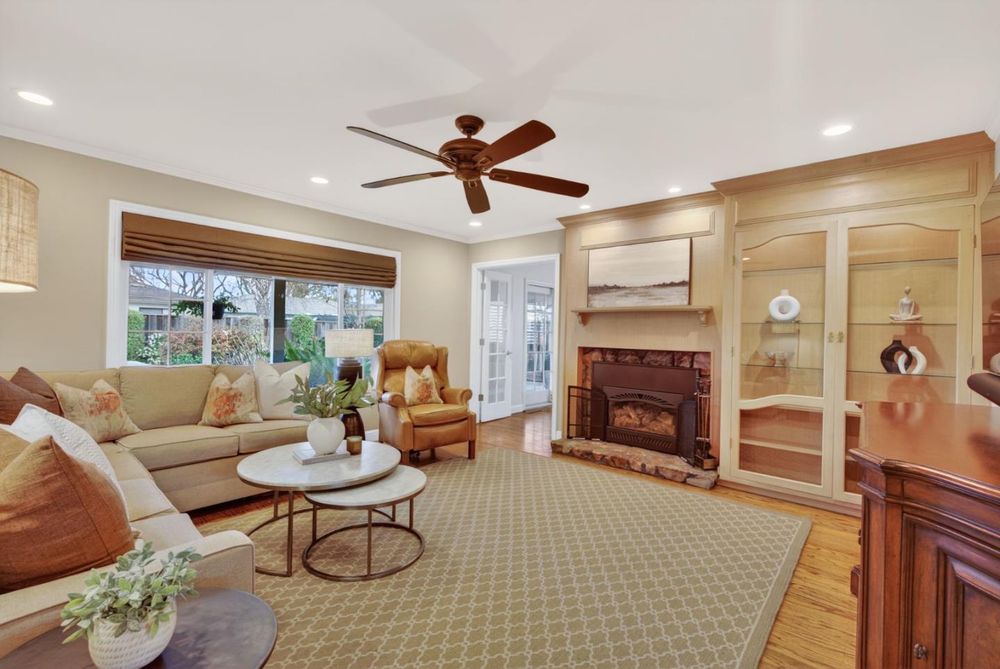 Detail Gallery Image 19 of 60 For 2338 Gunar Dr, San Jose,  CA 95124 - 4 Beds | 2/1 Baths