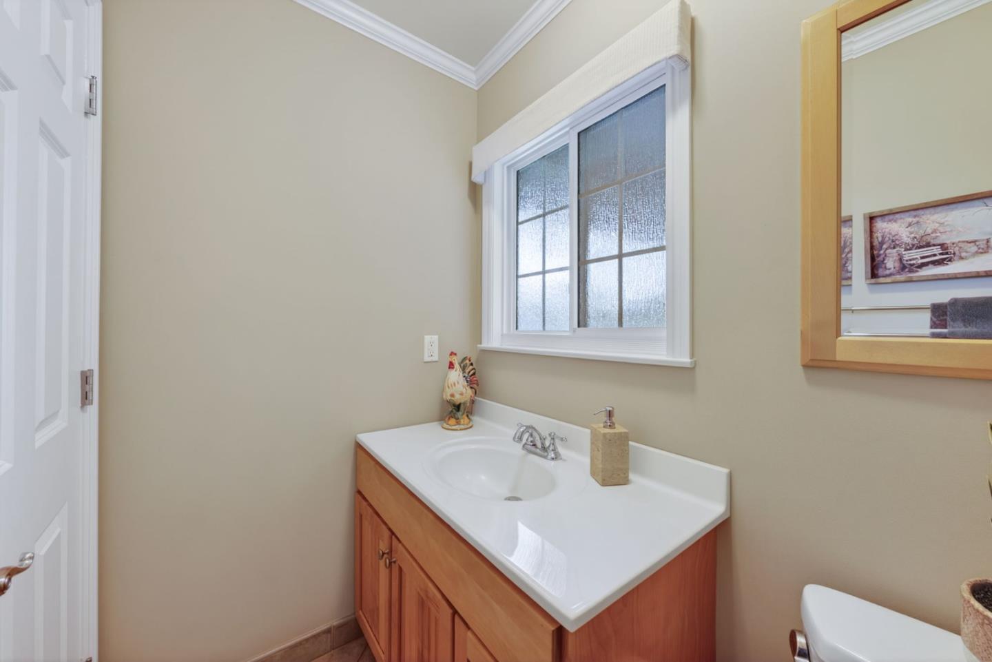 Detail Gallery Image 39 of 60 For 2338 Gunar Dr, San Jose,  CA 95124 - 4 Beds | 2/1 Baths