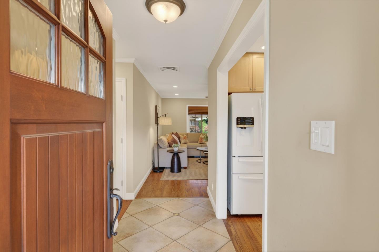 Detail Gallery Image 6 of 60 For 2338 Gunar Dr, San Jose,  CA 95124 - 4 Beds | 2/1 Baths