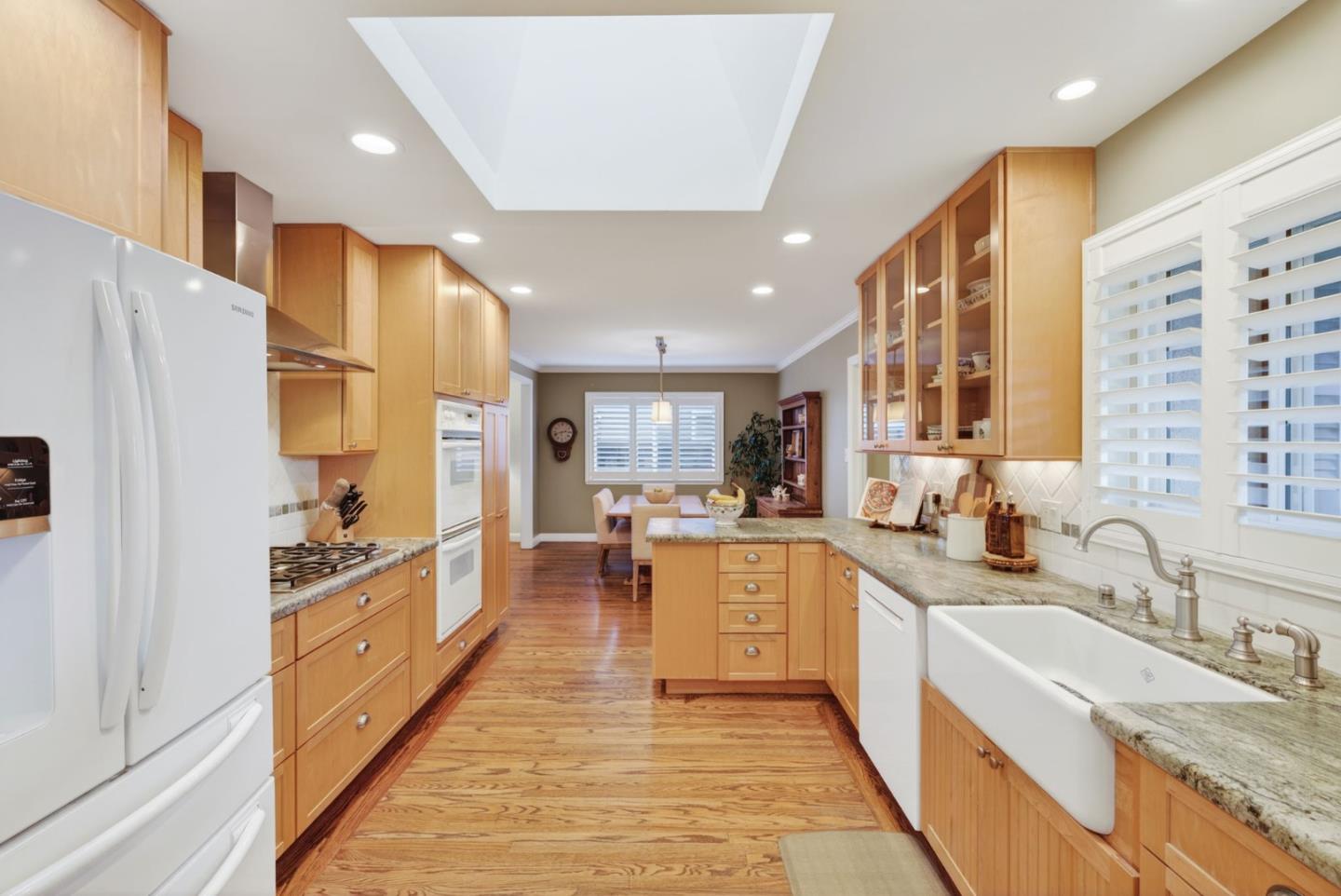 Detail Gallery Image 8 of 60 For 2338 Gunar Dr, San Jose,  CA 95124 - 4 Beds | 2/1 Baths