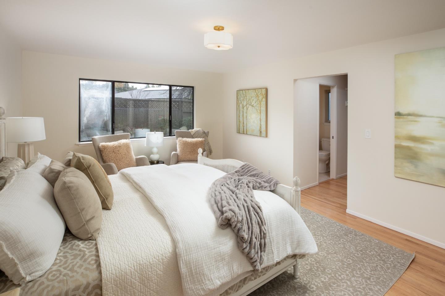 Detail Gallery Image 22 of 42 For 260 Trianon Way, Los Altos,  CA 94022 - 4 Beds | 3 Baths