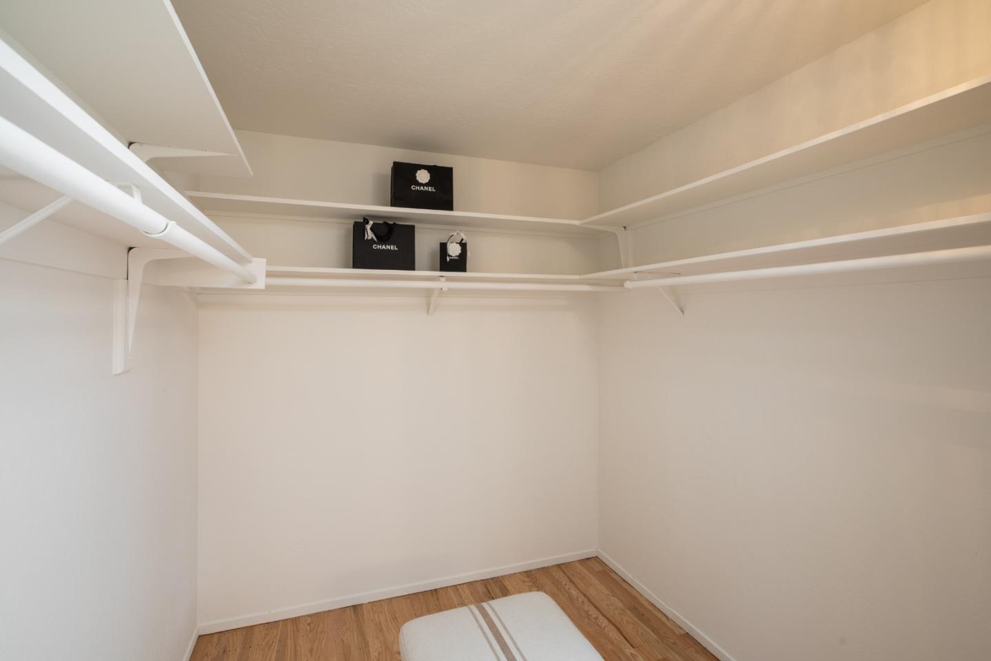 Detail Gallery Image 25 of 42 For 260 Trianon Way, Los Altos,  CA 94022 - 4 Beds | 3 Baths