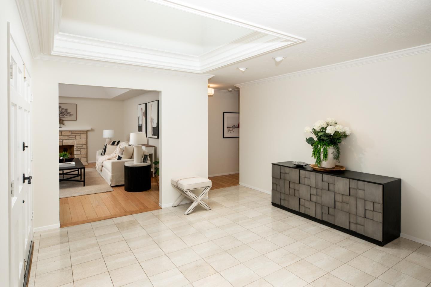 Detail Gallery Image 7 of 42 For 260 Trianon Way, Los Altos,  CA 94022 - 4 Beds | 3 Baths