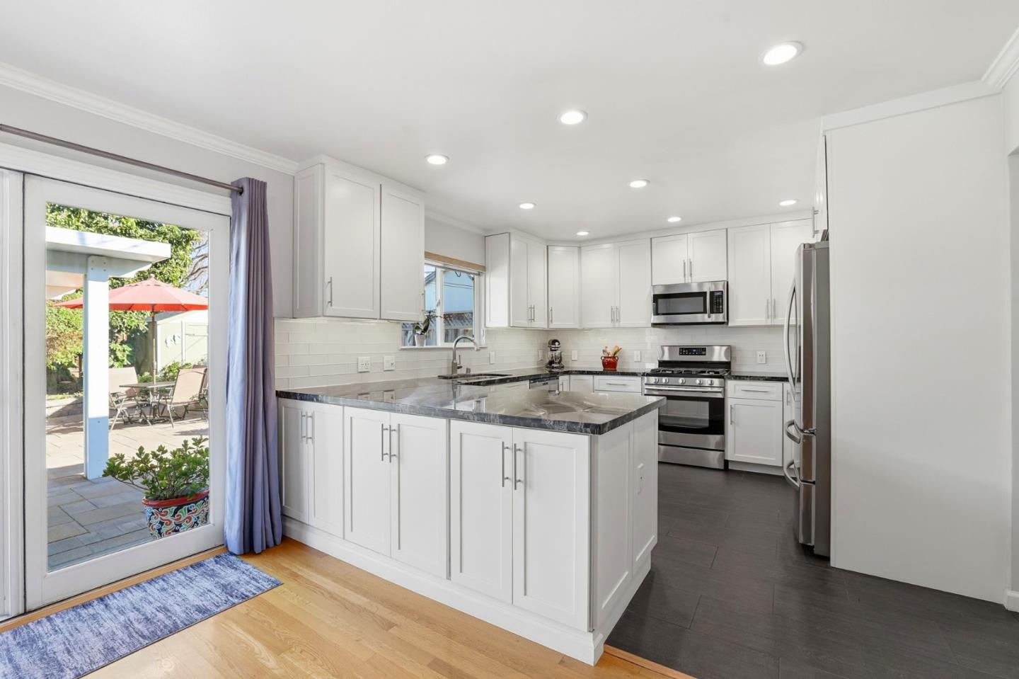 Detail Gallery Image 12 of 41 For 1177 Janice Dr, Santa Clara,  CA 95050 - 3 Beds | 1/1 Baths