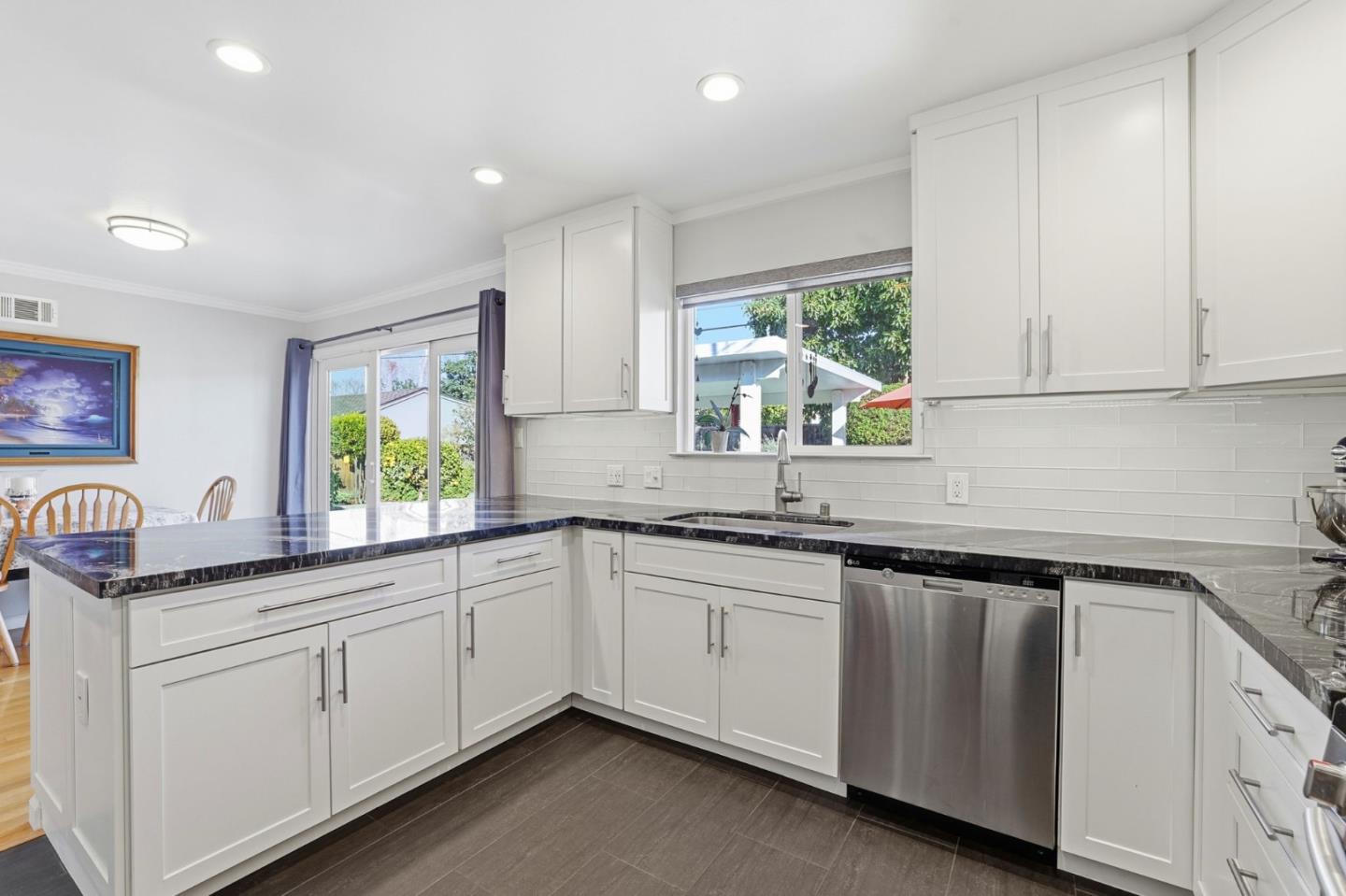 Detail Gallery Image 15 of 41 For 1177 Janice Dr, Santa Clara,  CA 95050 - 3 Beds | 1/1 Baths