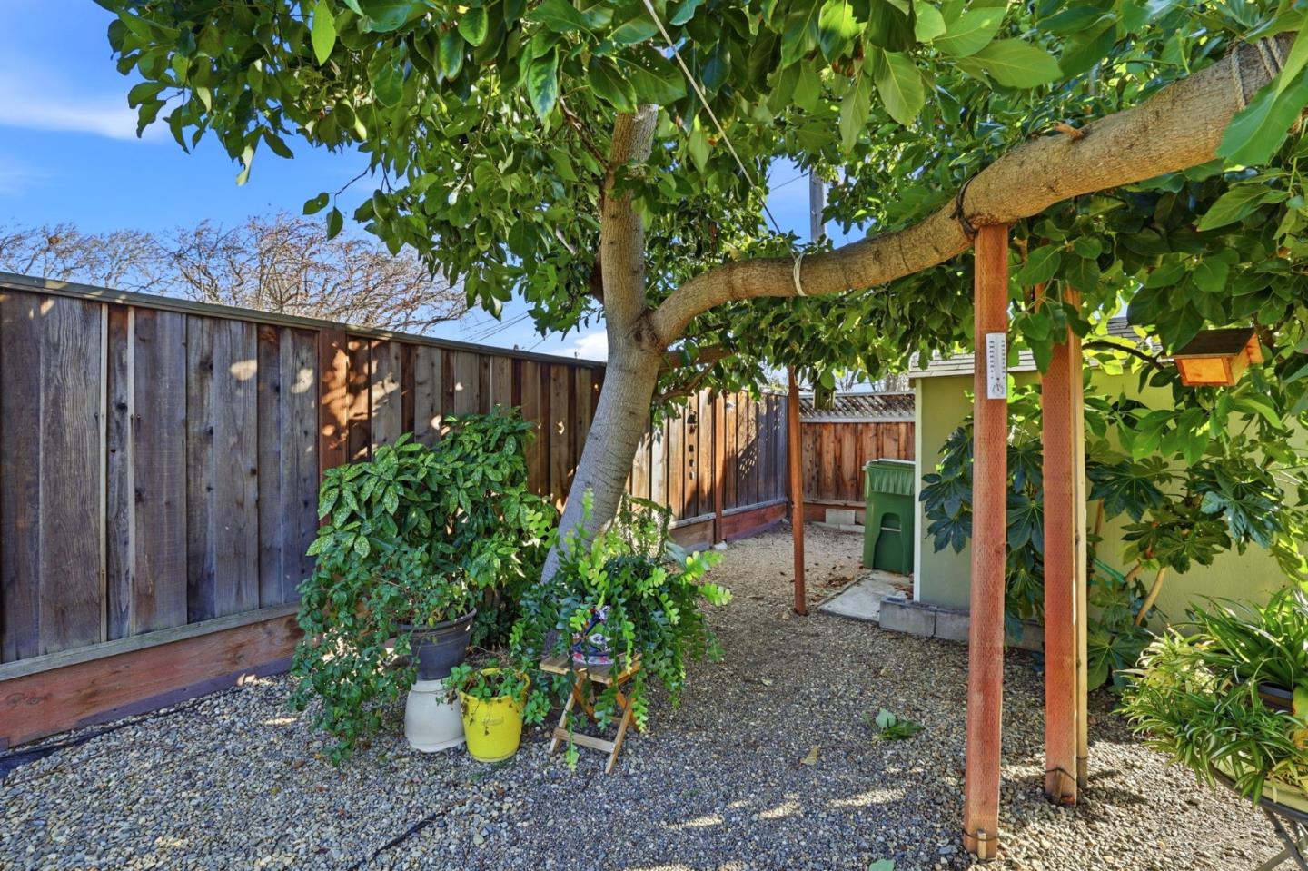 Detail Gallery Image 36 of 41 For 1177 Janice Dr, Santa Clara,  CA 95050 - 3 Beds | 1/1 Baths