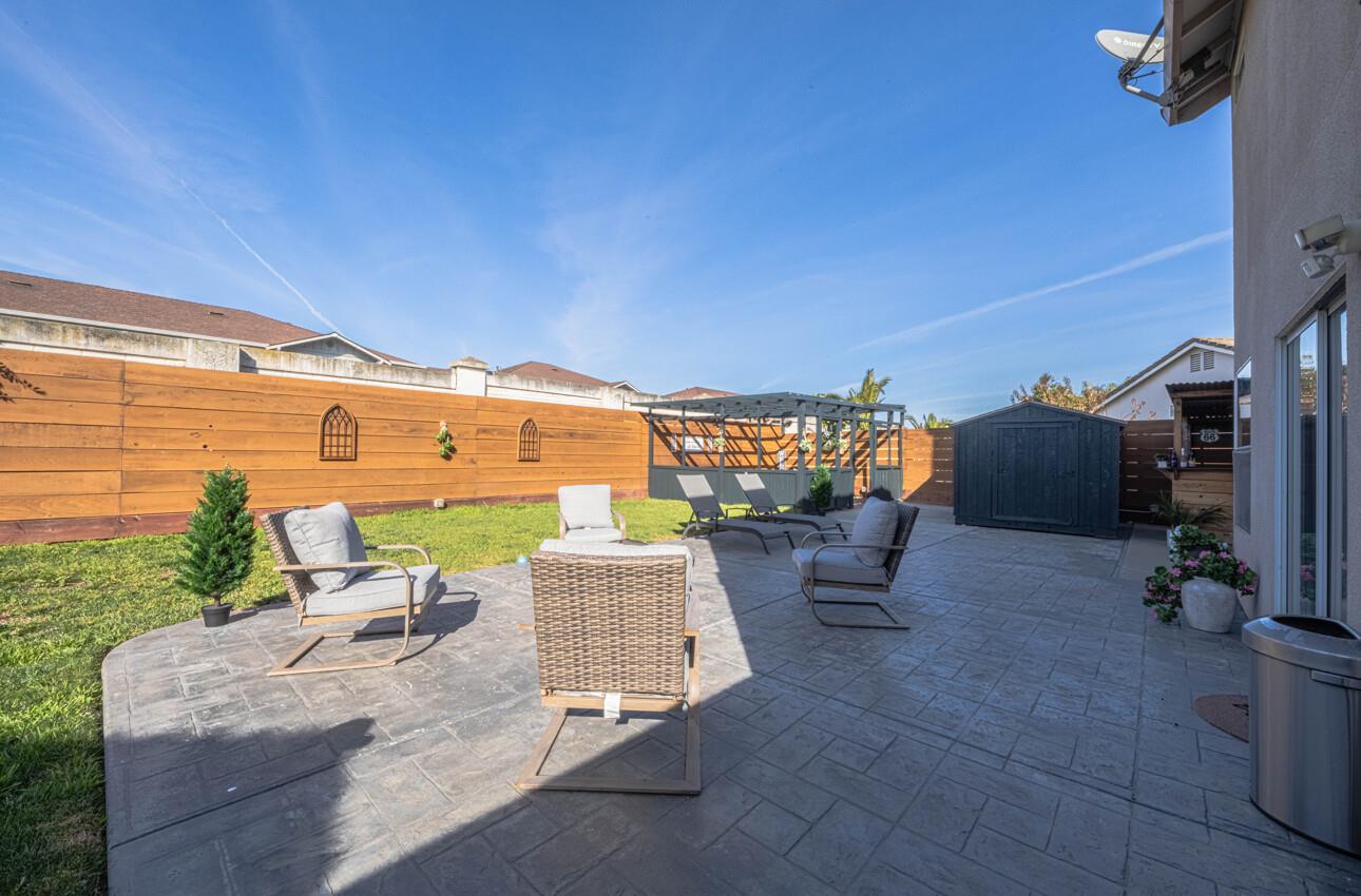 Detail Gallery Image 13 of 35 For 1829 Delancey Dr, Salinas,  CA 93906 - 3 Beds | 2/1 Baths